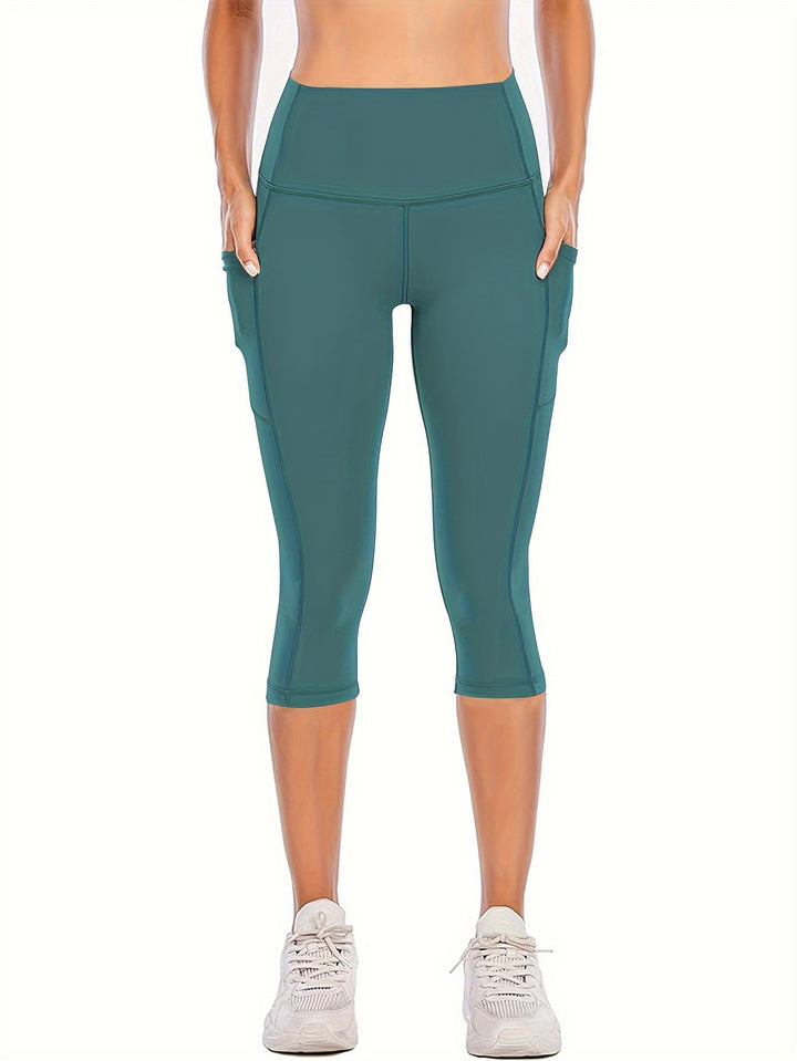 MoveFlex High-Waist Capri Leggings