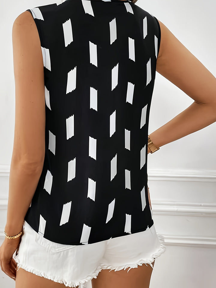 Black & White Casual Geometric Pattern Top